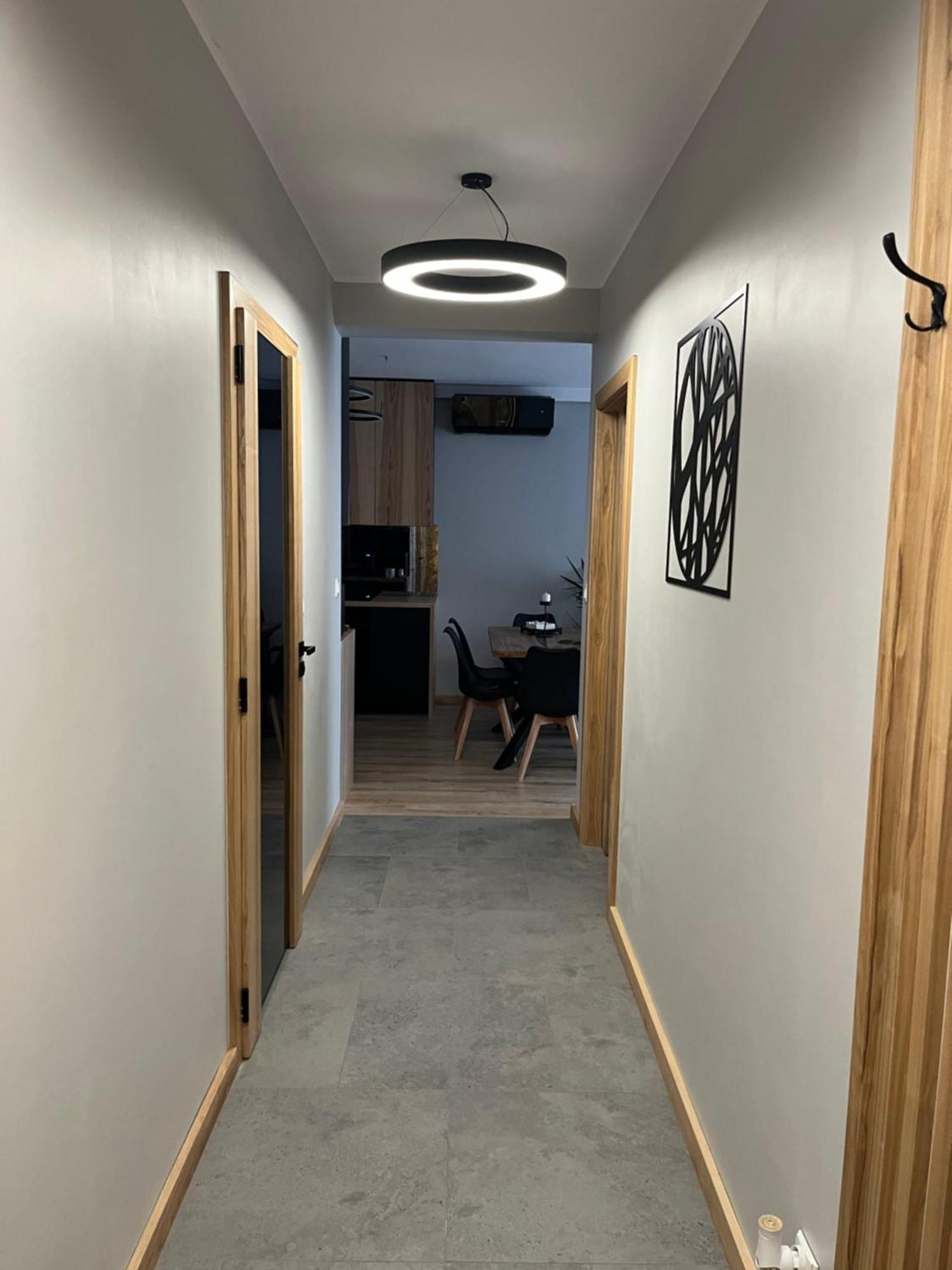 Jesionowe Apartamenty Nad Odra, Stare Miasto, Sauna W Jednym, Klimatyzacja , Garaz Podziemny 0 Zl, Odra River , Old Town, New Building, Air Conditioning, Sauna-One, Underground Garage Free วรอตซวาฟ ภายนอก รูปภาพ