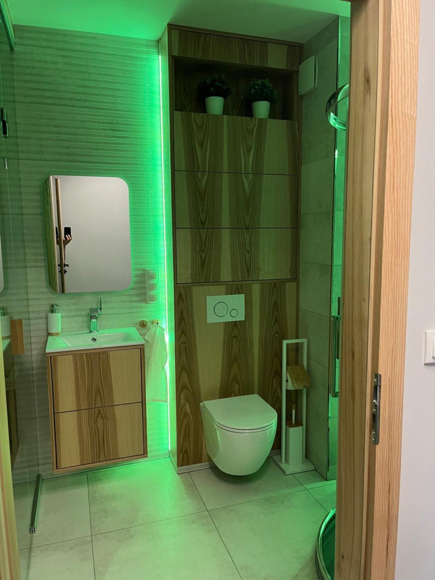 Jesionowe Apartamenty Nad Odra, Stare Miasto, Sauna W Jednym, Klimatyzacja , Garaz Podziemny 0 Zl, Odra River , Old Town, New Building, Air Conditioning, Sauna-One, Underground Garage Free วรอตซวาฟ ภายนอก รูปภาพ