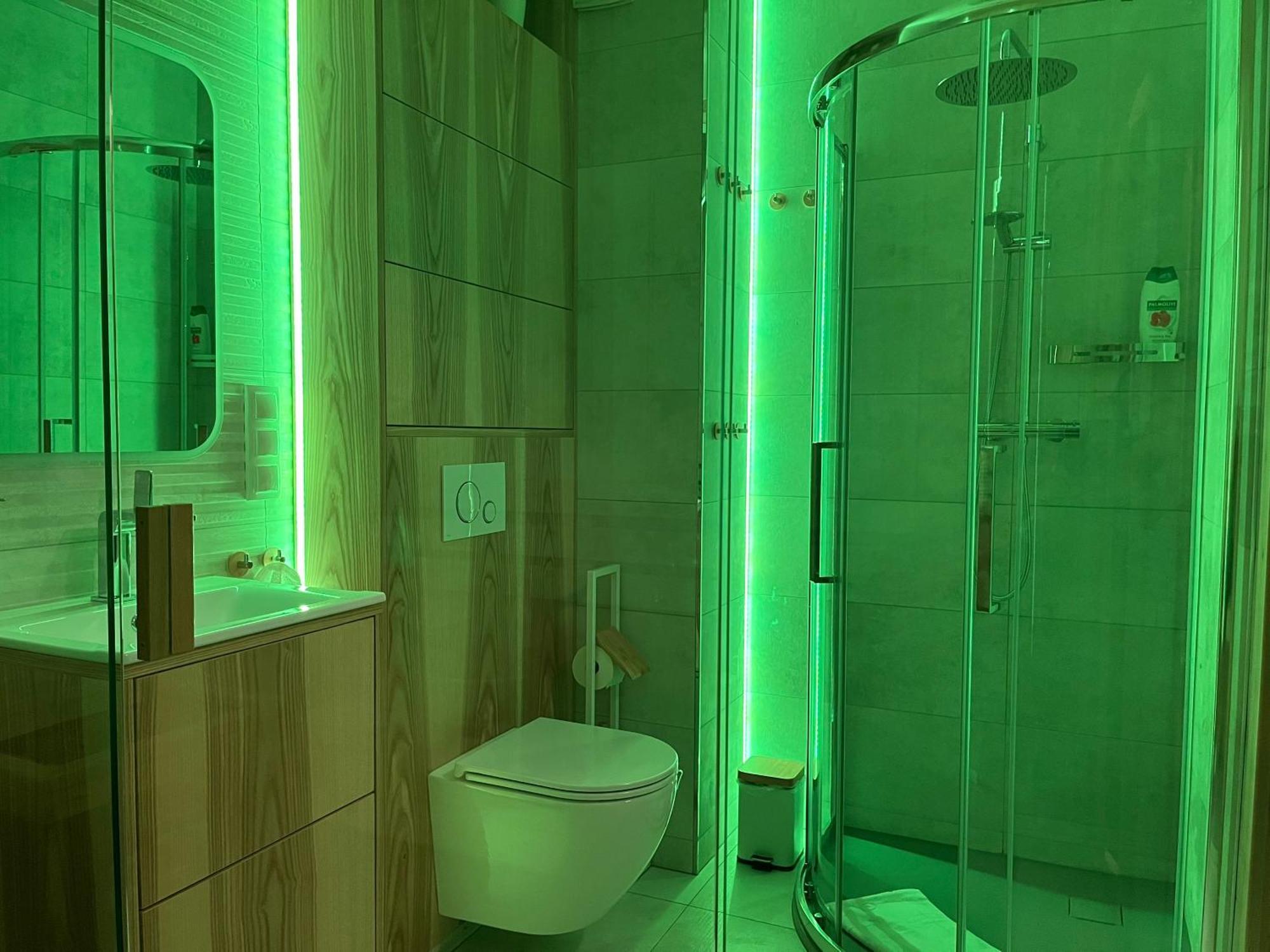 Jesionowe Apartamenty Nad Odra, Stare Miasto, Sauna W Jednym, Klimatyzacja , Garaz Podziemny 0 Zl, Odra River , Old Town, New Building, Air Conditioning, Sauna-One, Underground Garage Free วรอตซวาฟ ภายนอก รูปภาพ
