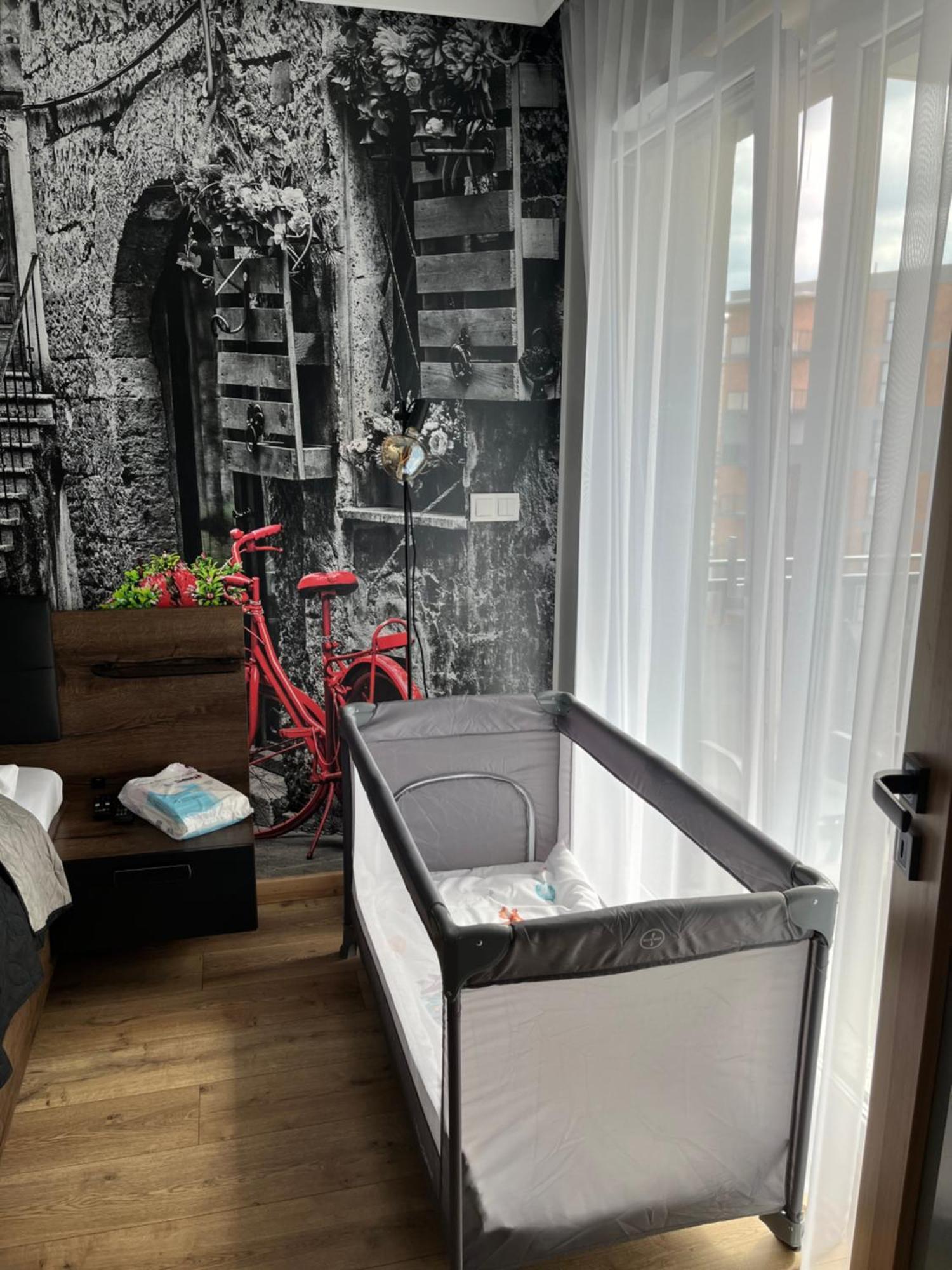 Jesionowe Apartamenty Nad Odra, Stare Miasto, Sauna W Jednym, Klimatyzacja , Garaz Podziemny 0 Zl, Odra River , Old Town, New Building, Air Conditioning, Sauna-One, Underground Garage Free วรอตซวาฟ ภายนอก รูปภาพ